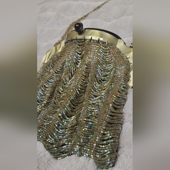 Rare Vintage 1920s Flapper Purse with Bakelite Opening. - Picture 8 of 9